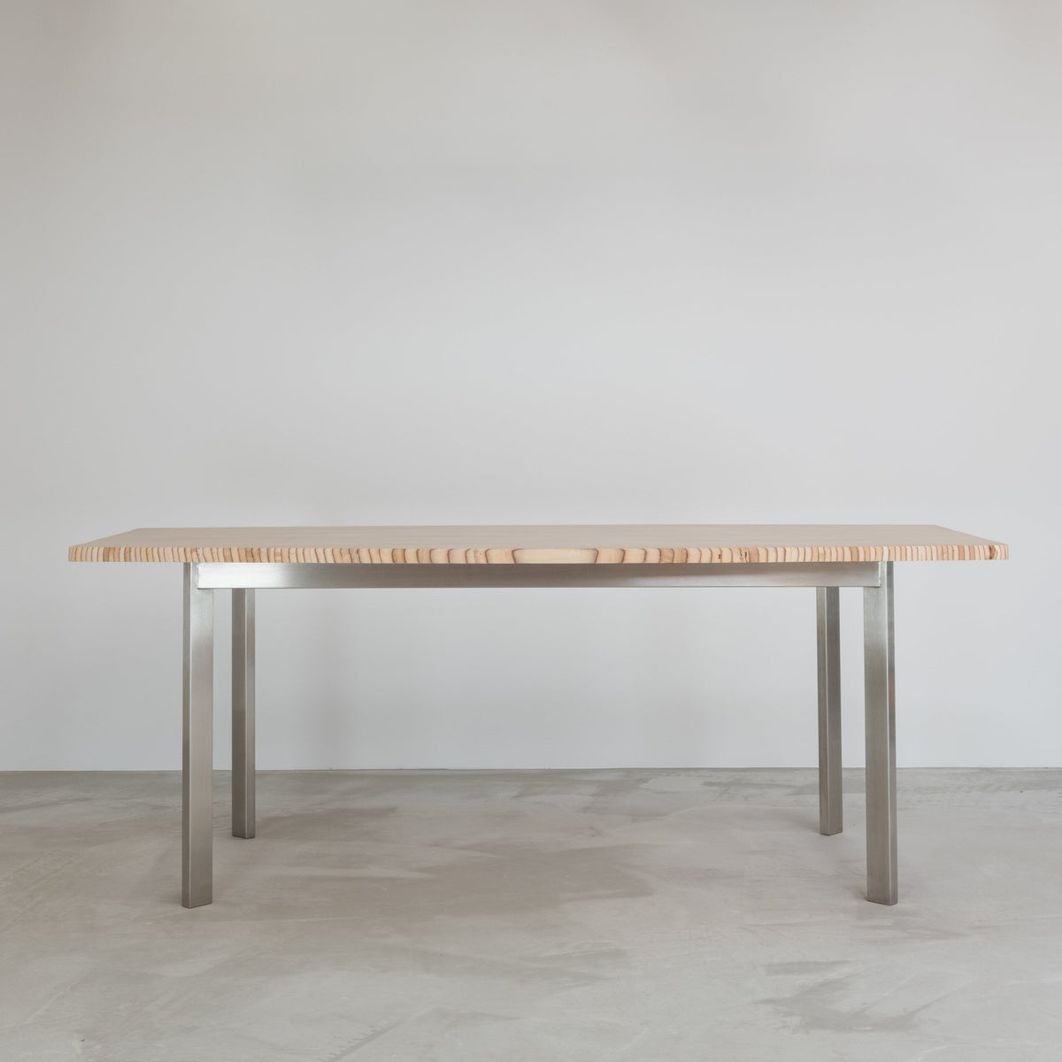 Poise Oval